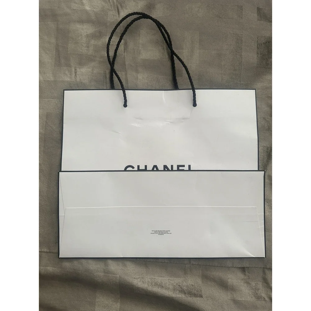 Chanel Boutique Store Shopping Gift Bag White Black Paper Rope Handles Medium‎